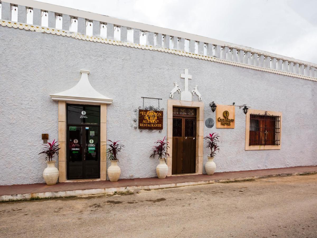 Casa Aluxes Hotel Valladolid  Bagian luar foto