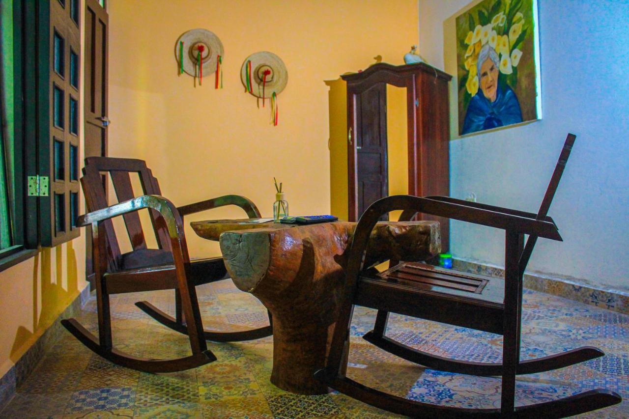Casa Aluxes Hotel Valladolid  Bagian luar foto